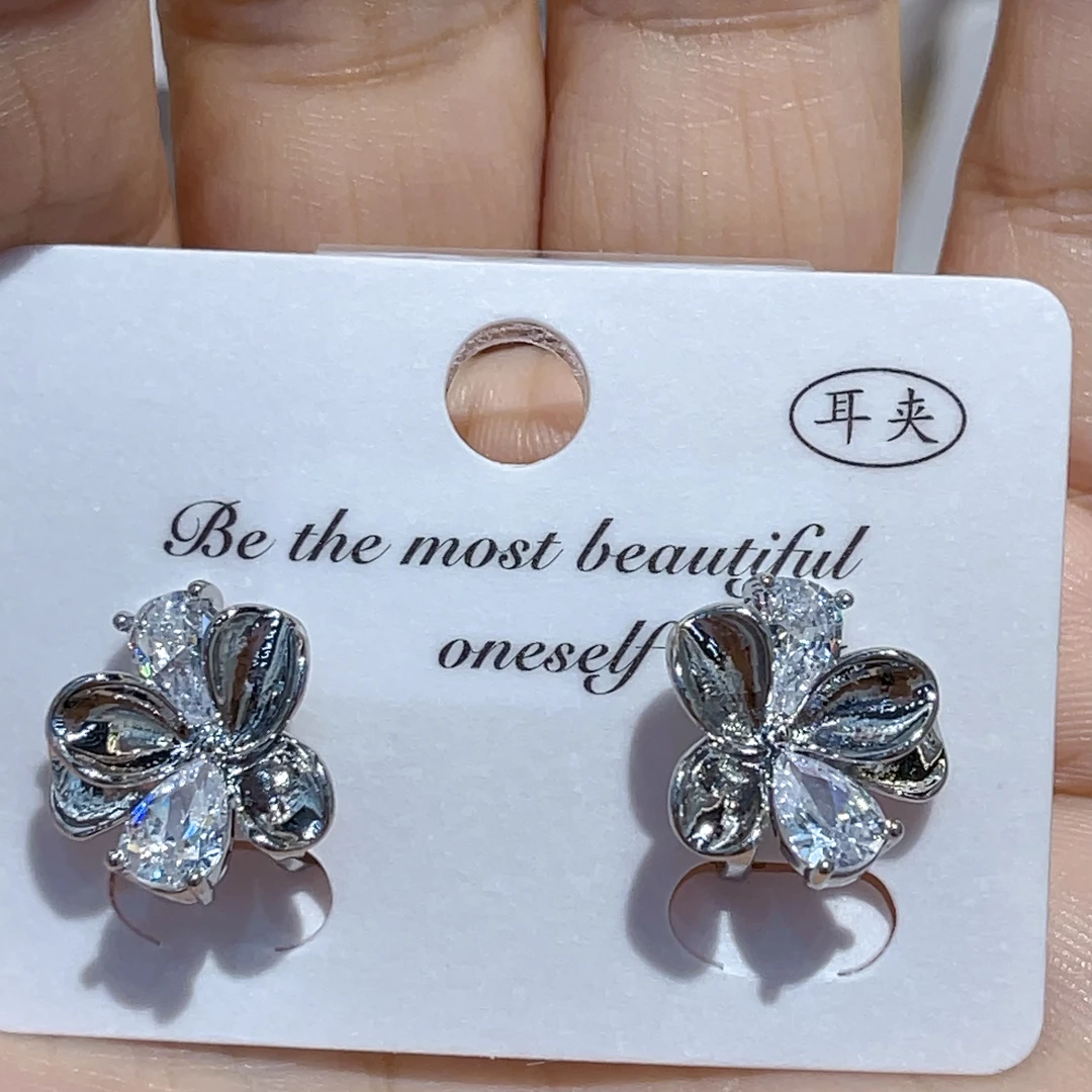 非金属亚克力耳饰 F648立体花朵耳夹