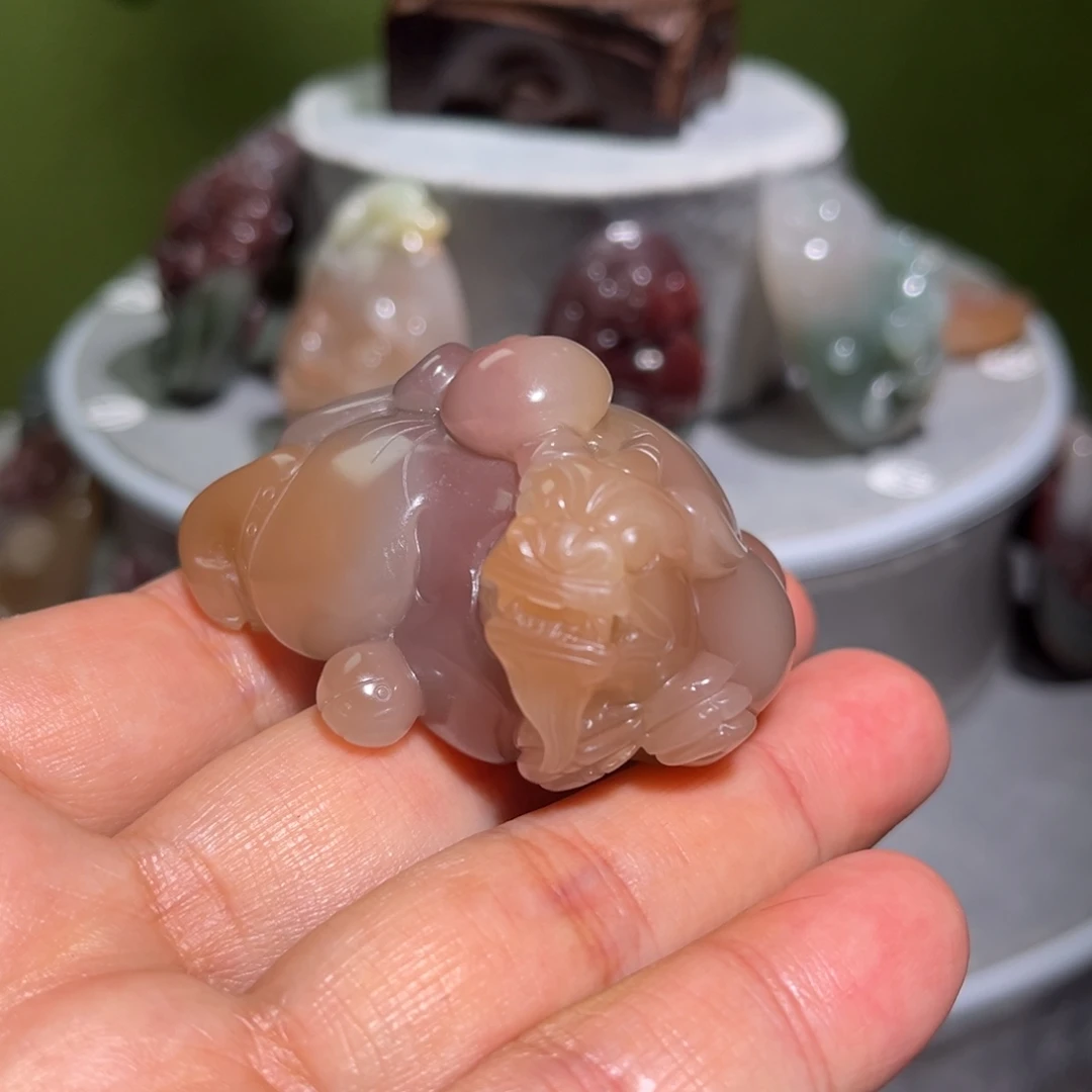 紫***缘未镶嵌颈饰玛瑙/玉髓