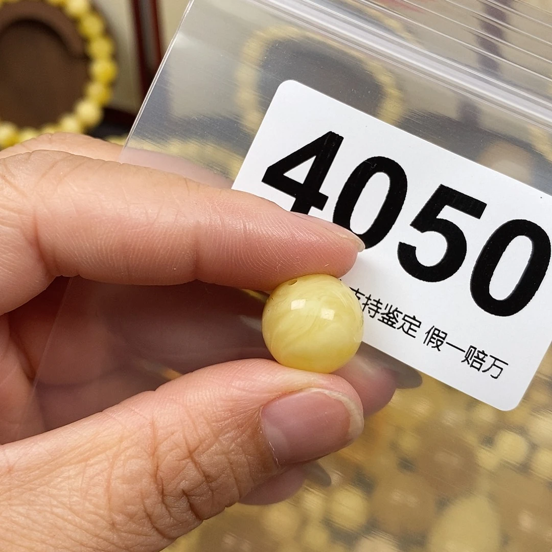 琥珀未镶嵌珠宝奇石14