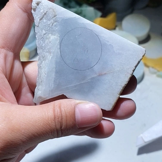 T***马翡翠散珠边角料501