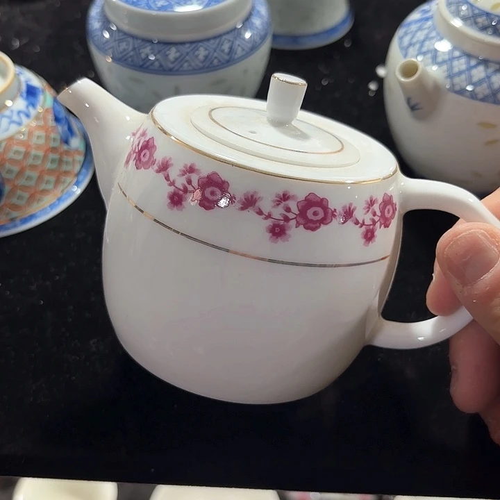 景德镇陶瓷艺术学院