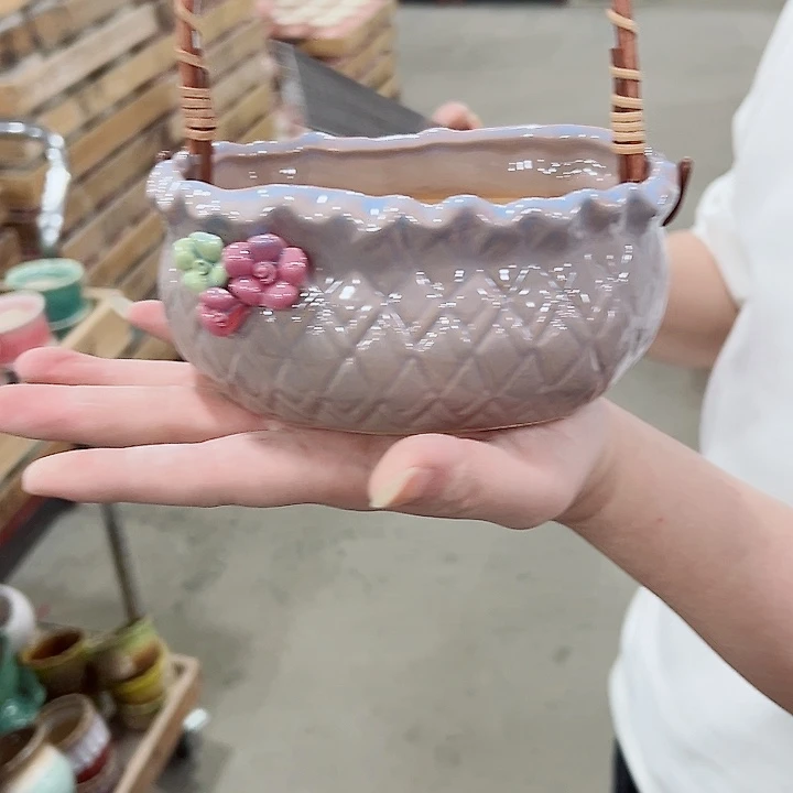 有孔.凑满10元发货多肉陶瓷花盆！