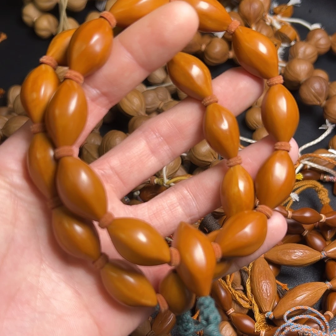 大叶紫檀（黑酸枝木类）