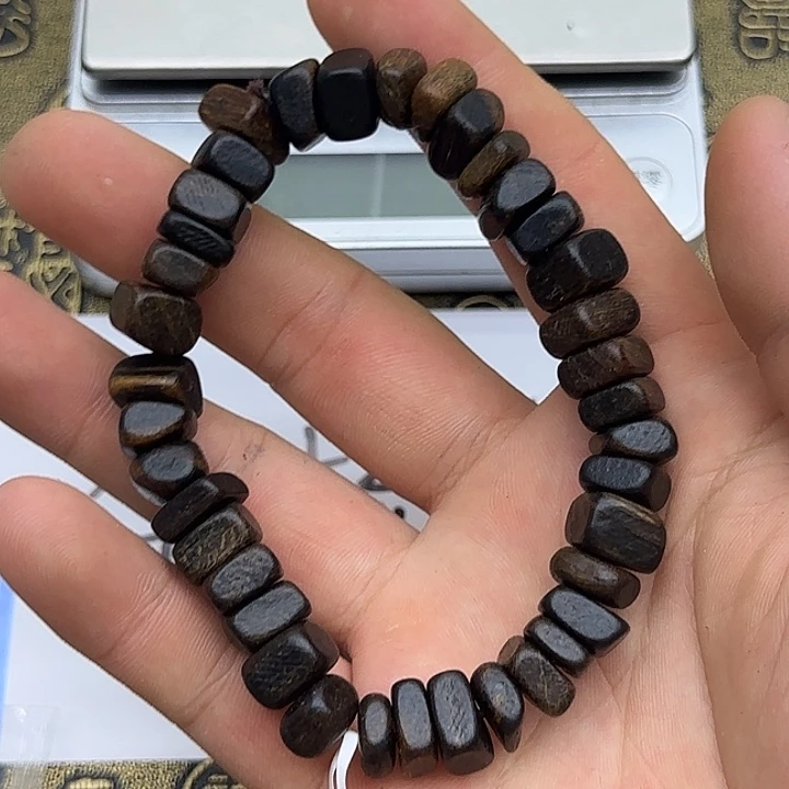 沉香沉香香囊虫漏