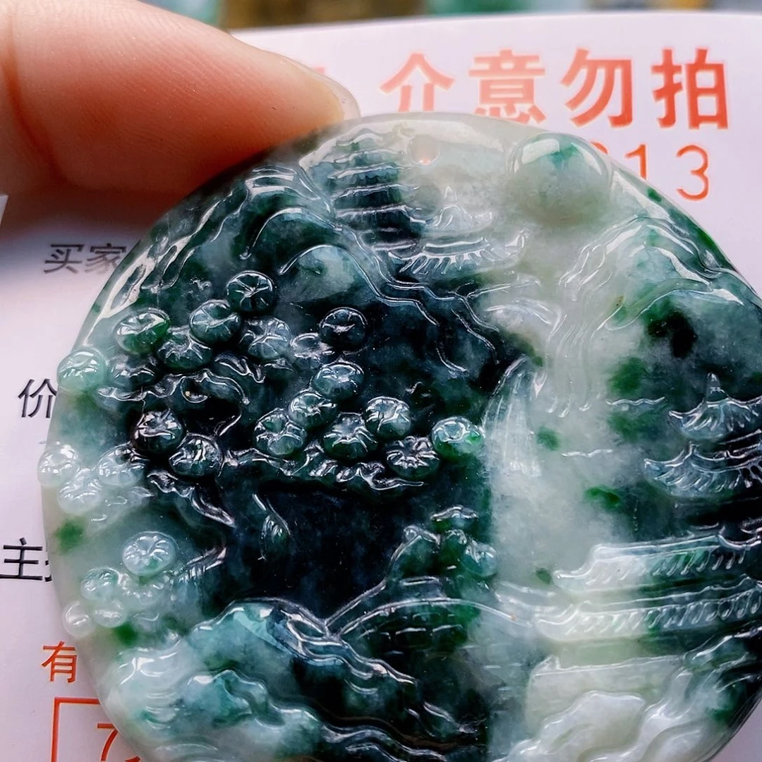 吊坠(不含链)未镶嵌翡翠