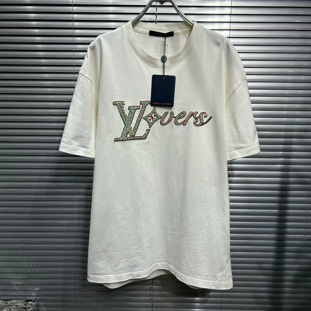 未使用 LouisVuitton/路易威登 胸前鳞片水钻字母白色短袖/L码