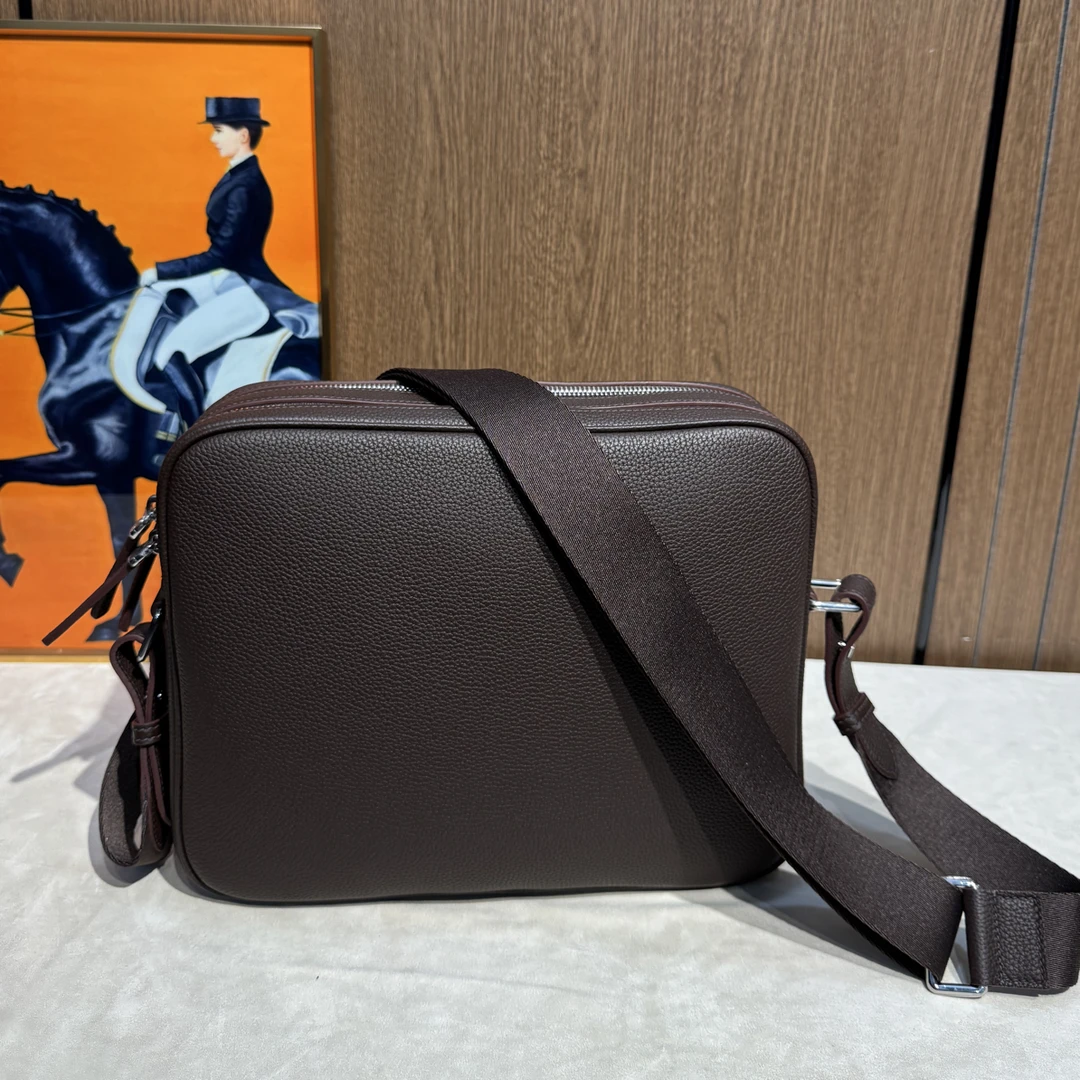 绅逸私定相机包邮差包休闲风经典包双拉链欧美复古时尚斜跨包