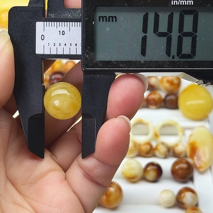 琥珀颈饰未镶嵌31