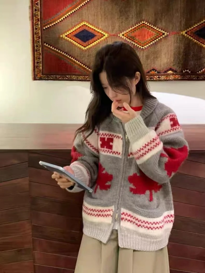 韩版枫叶图案提花宽松慵懒风拉链时尚外套外穿翻领针织开衫女