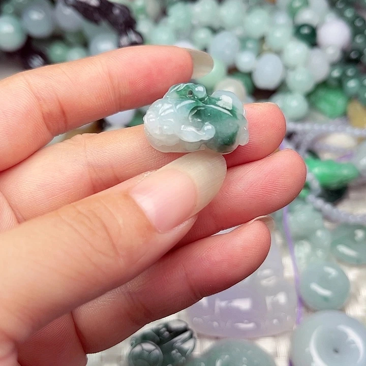 未镶嵌挂件翡翠翡翠