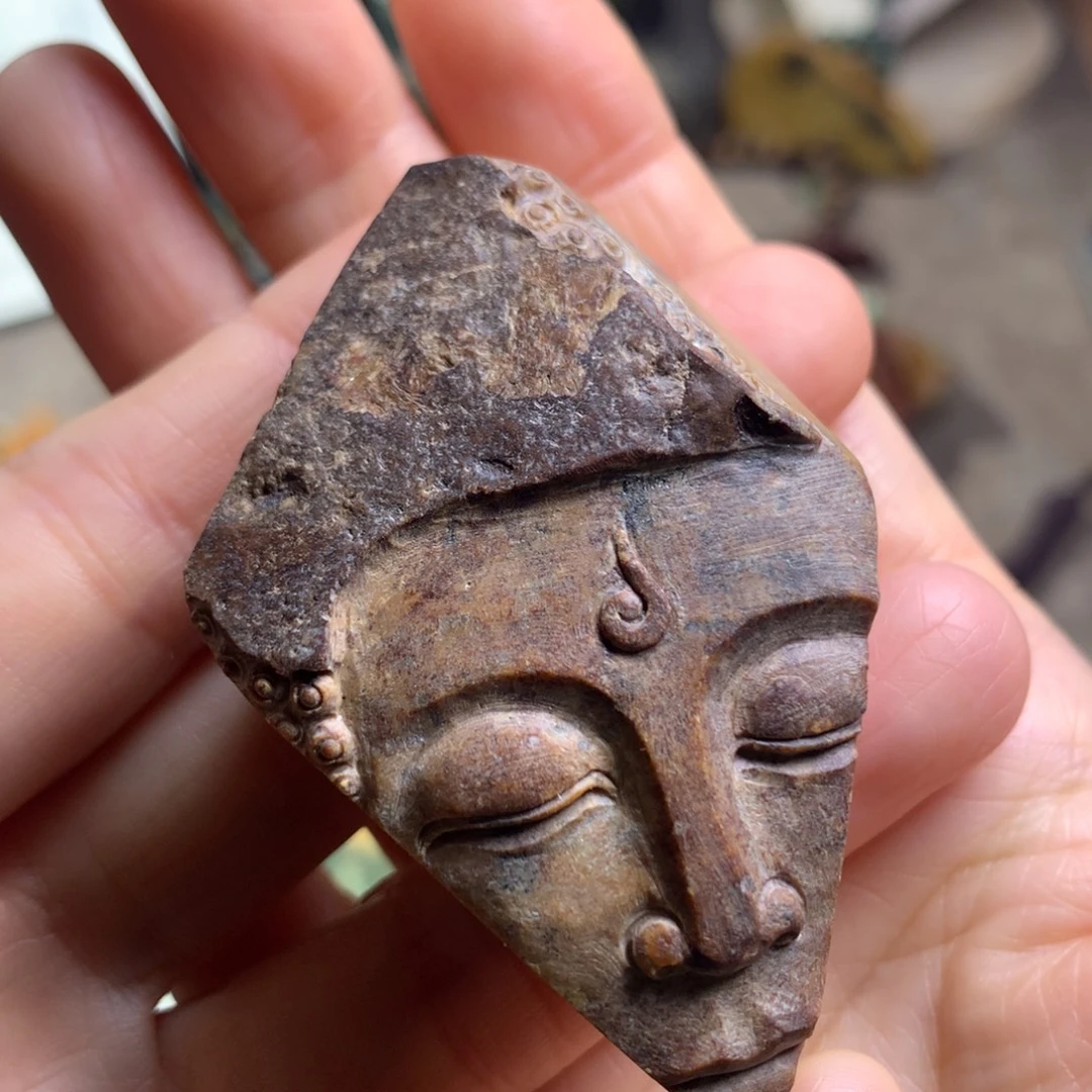 岫岩老玉（透闪石质玉）未镶嵌把件