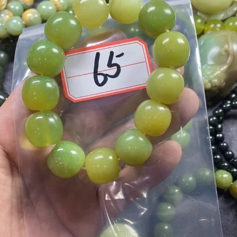 未镶嵌蛇纹石玉手链