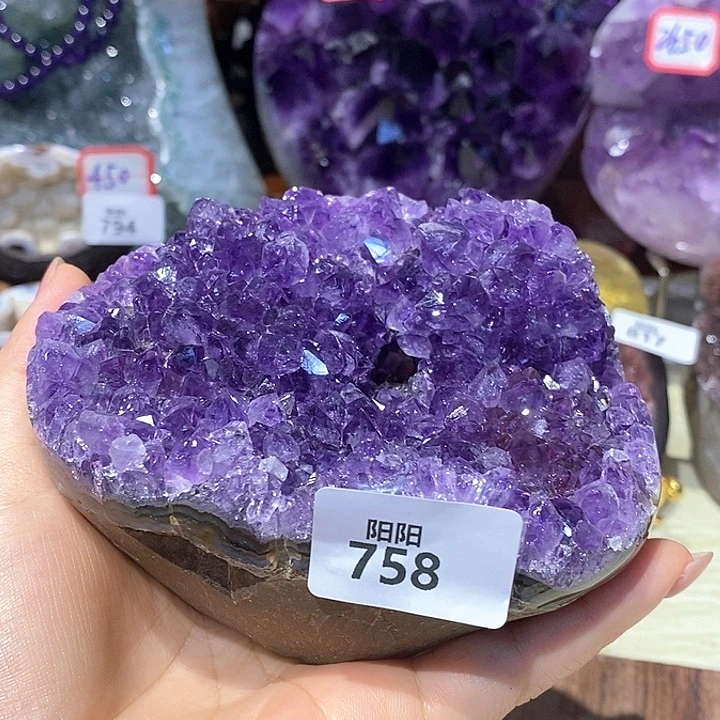 紫晶大型摆件（非配饰）未镶嵌