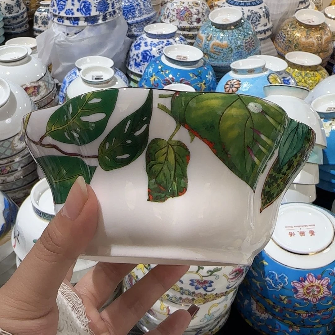 钛合金骨瓷珐琅彩工艺