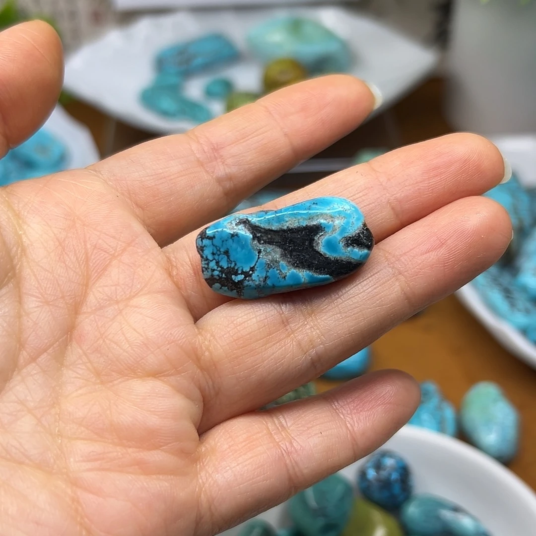 兔***叽绿松石未镶嵌吊坠