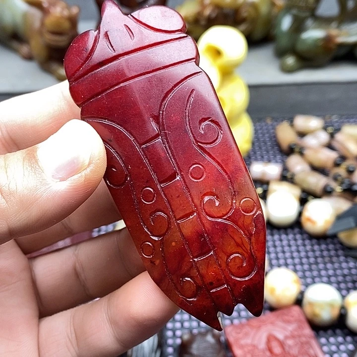 未镶嵌蛇纹石玉颈饰