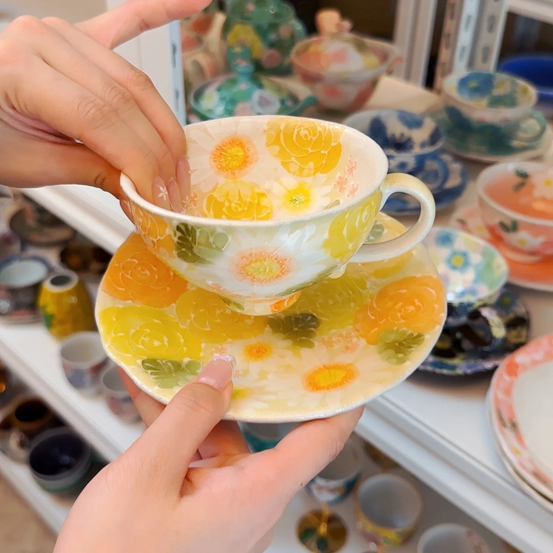 它家陶瓷真是太好看了！