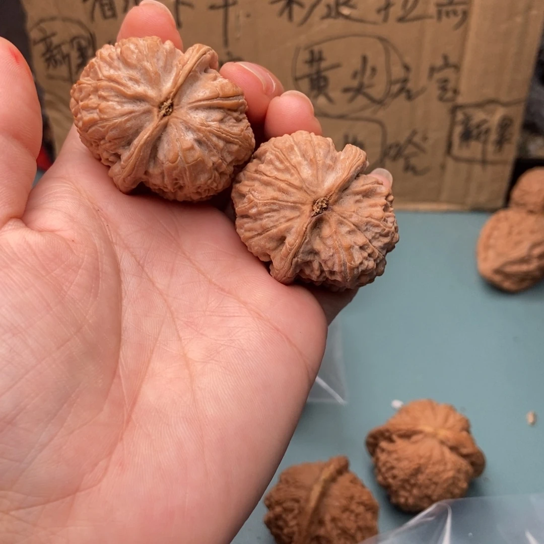 陕***司吊坠文玩核桃金钱豹46