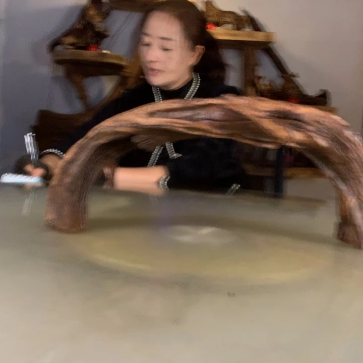 f***e天然的云南紫柚木会黄水