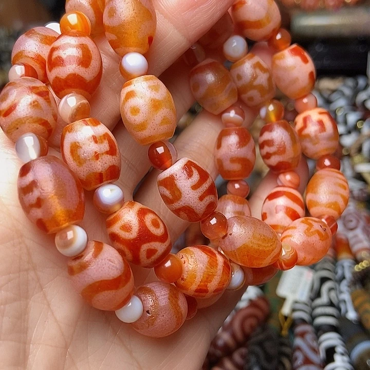 玛瑙/玉髓未镶嵌手链发一条