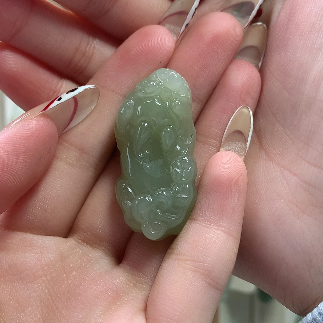 @***糖和田玉未镶嵌颈饰