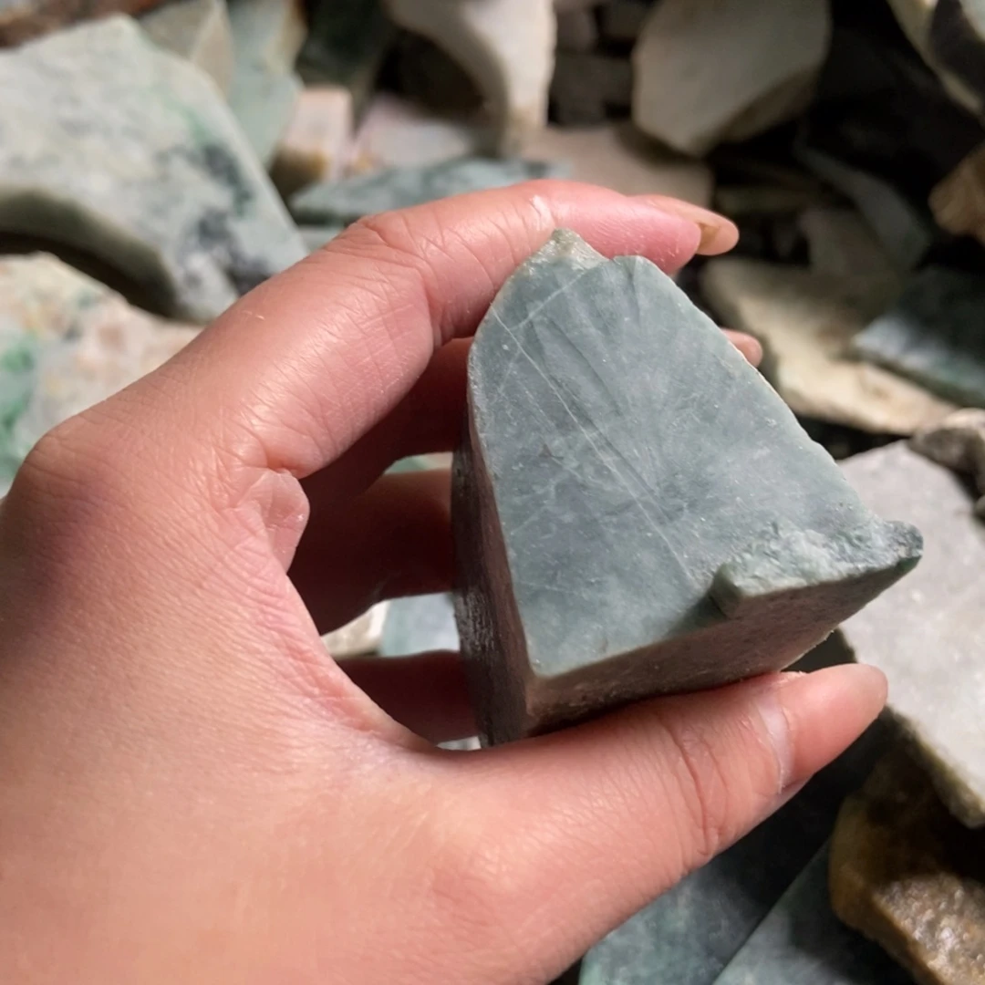 翡翠未镶嵌挂件天然翡翠