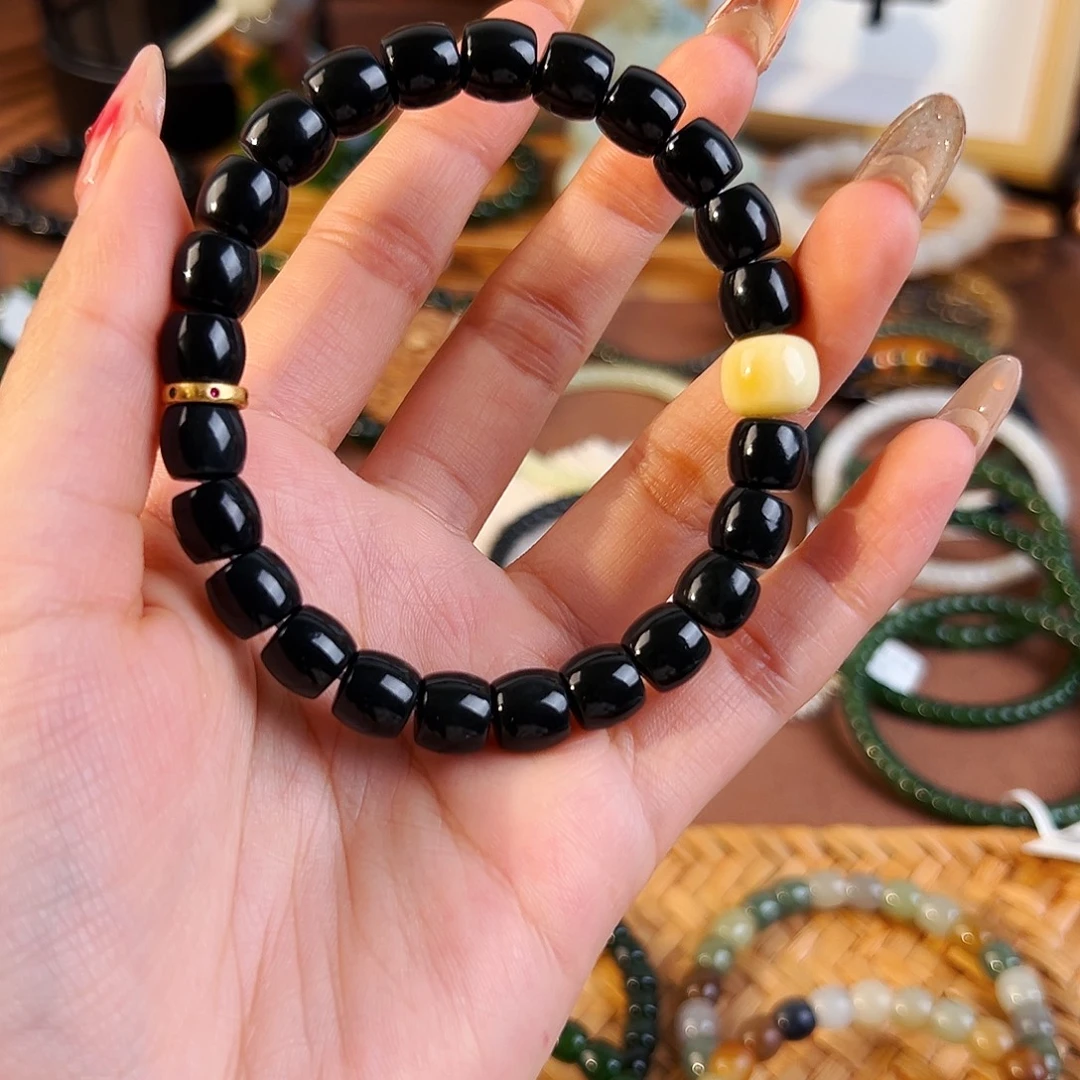 和田玉未镶嵌手串