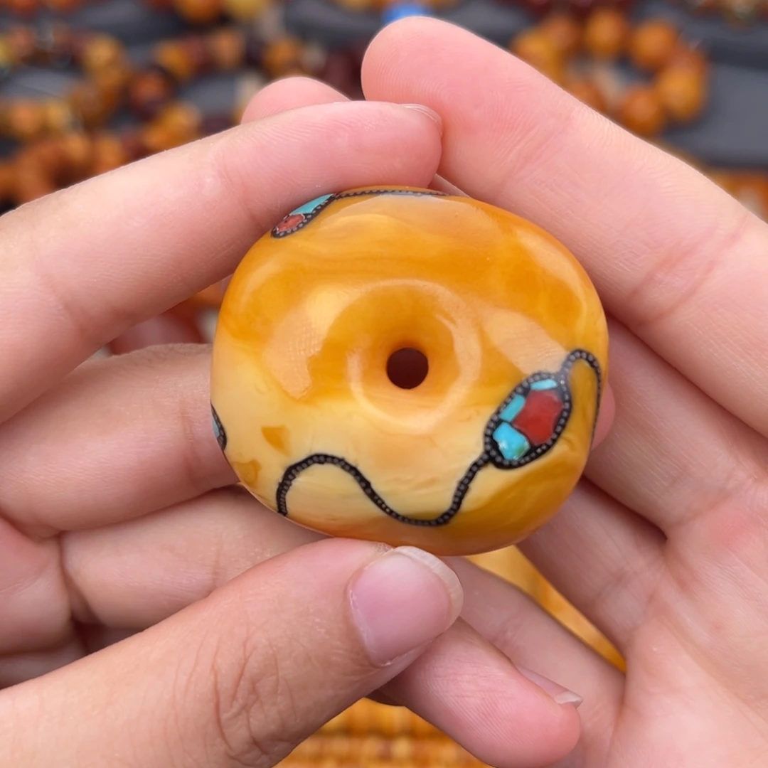 未镶嵌蜜蜡裸石蜜蜡