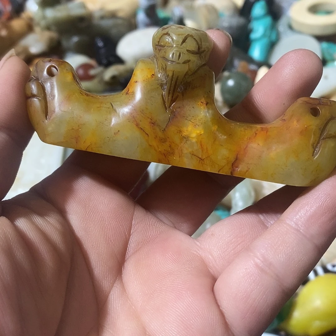 和田玉（糖玉）未镶嵌挂件