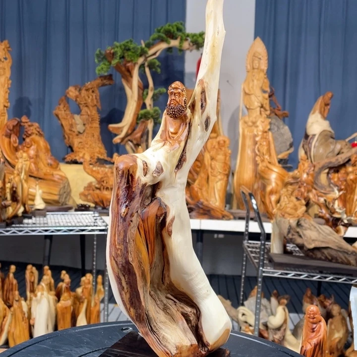 柏木（崖柏）随型摆件