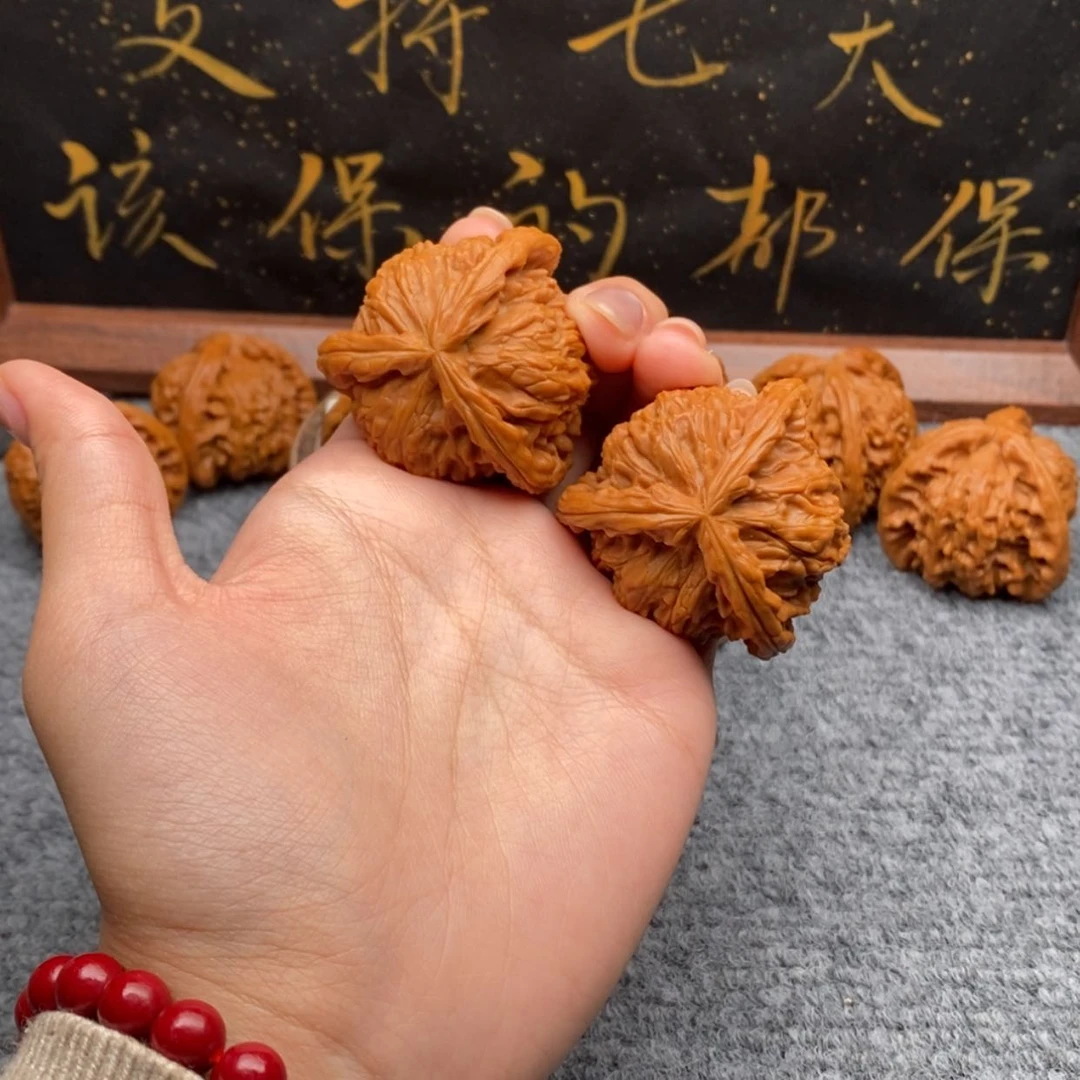 【闪购商品】吊坠文玩核桃梦**✅