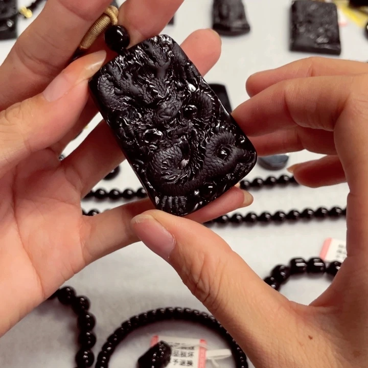 颈饰未镶嵌翡翠东**汉26