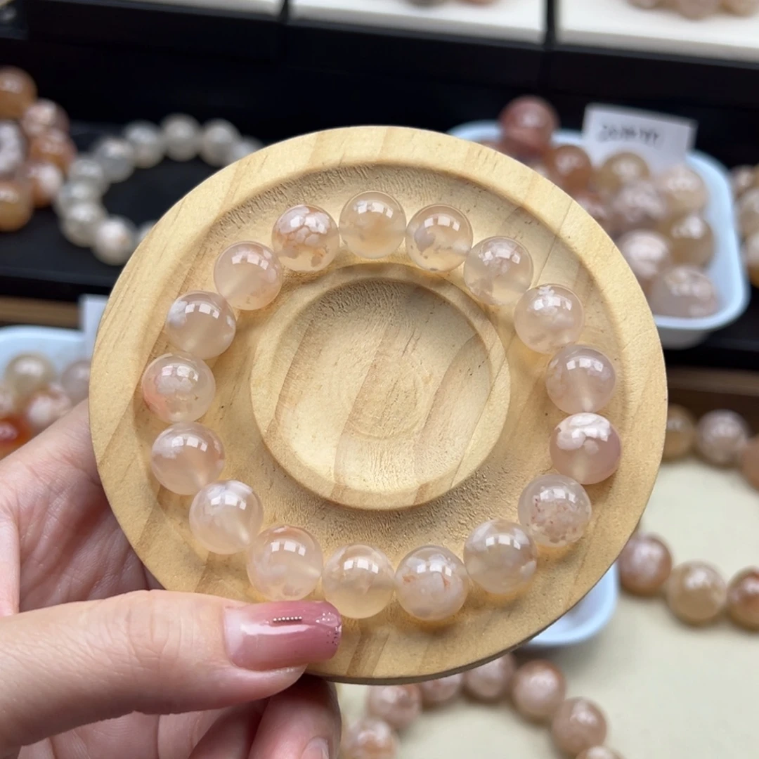 未镶嵌手链玛瑙/玉髓11mm 冰透粉70