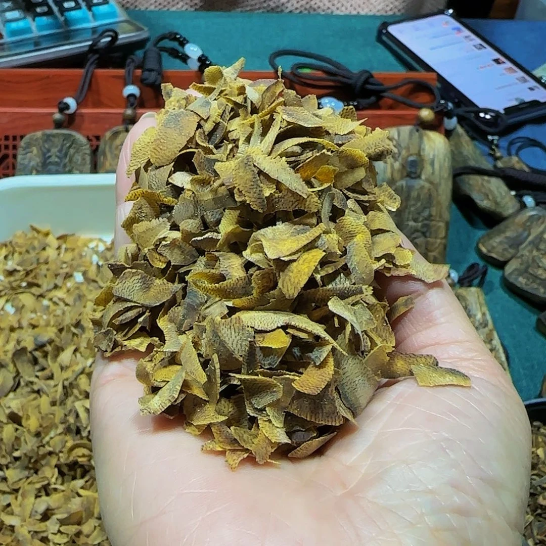 沉香沉香碎屑海南白奇乌身老料切片20克