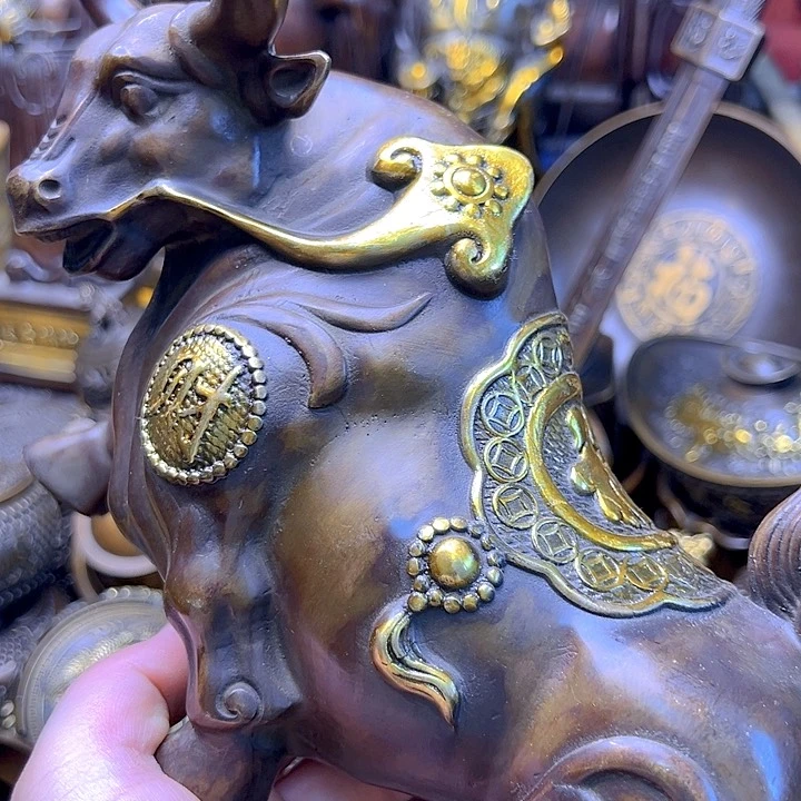 铜1233658999 9996698