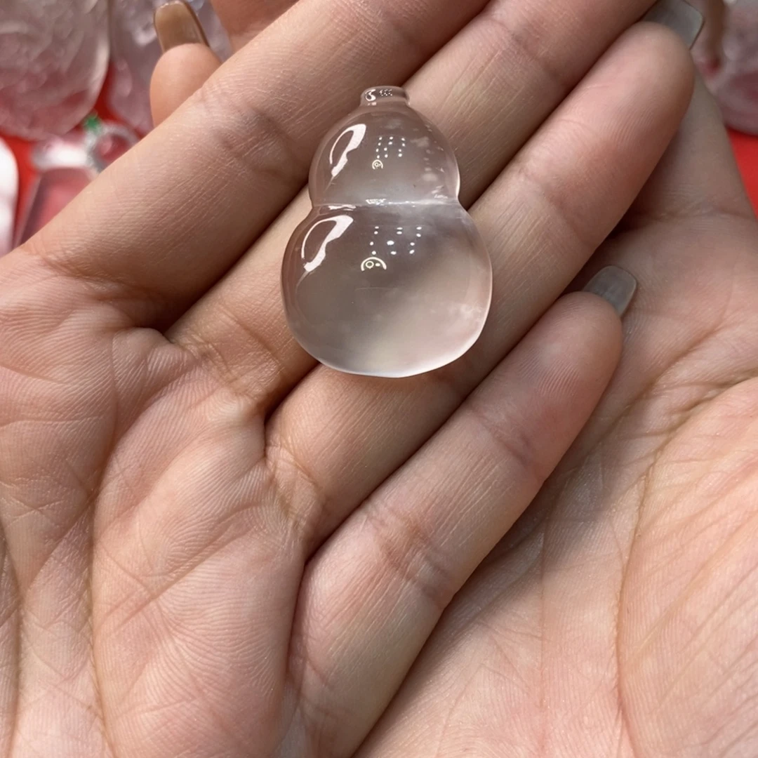 石英质玉未镶嵌葫芦吊坠