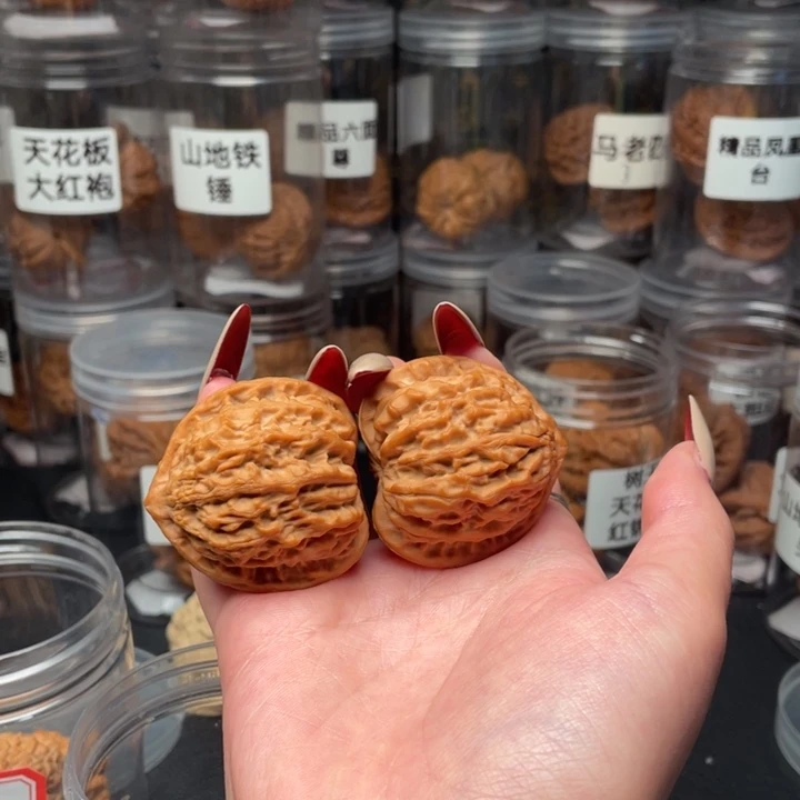 小***刘手串/手链核桃金牛