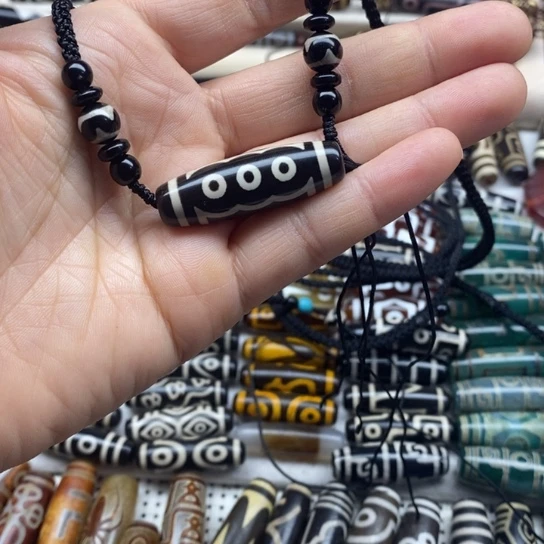 珍***惜玛瑙/玉髓未镶嵌颈饰