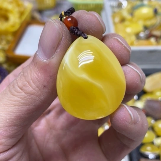 蜜蜡裸石未镶嵌吊坠