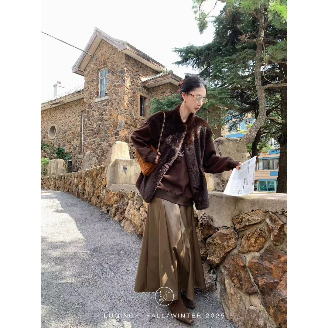 鹭青一原创【故眸】高级感光泽收腰无袖毛毛外套L25P7622B