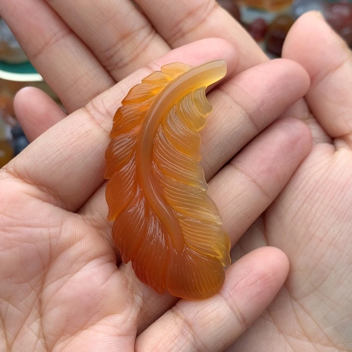 用***8未镶嵌颈饰玛瑙/玉髓