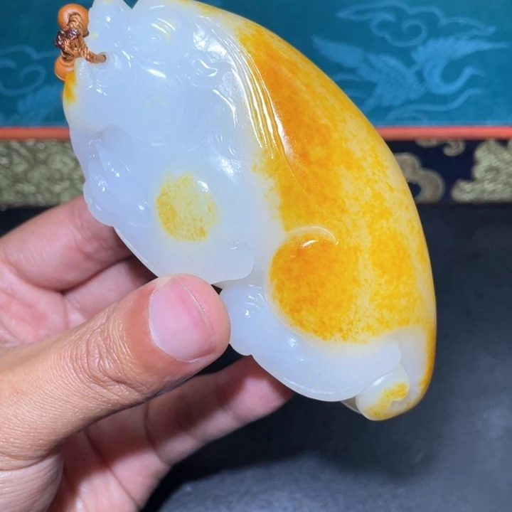和田玉未镶嵌颈饰J