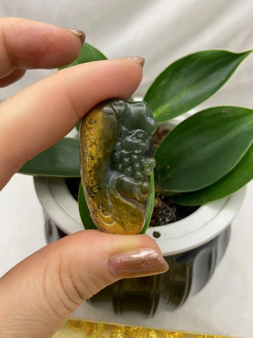 琮缘珠宝玉器纯天然河磨玉达摩吊坠毛衣链挂件