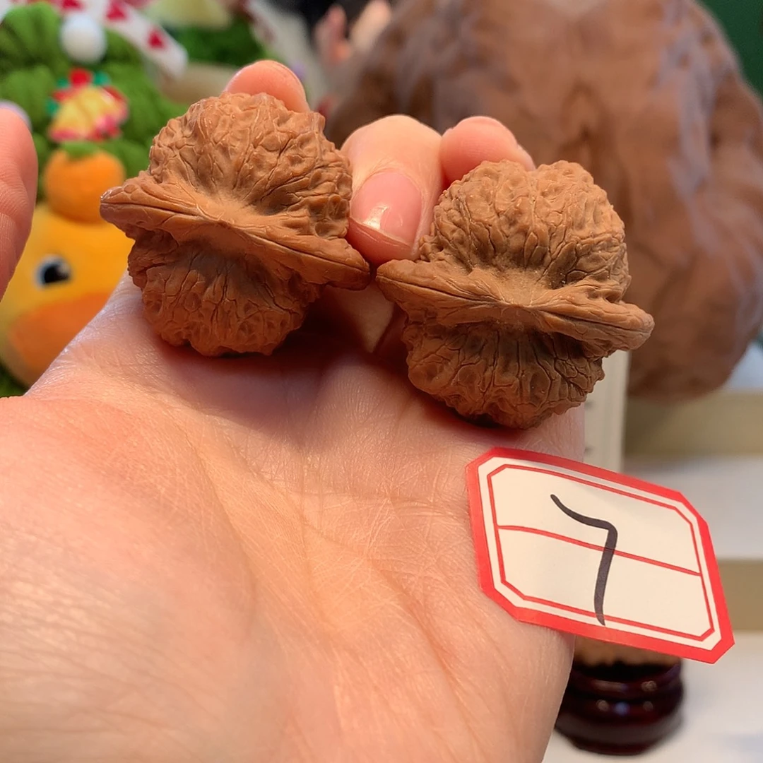 桃核吊坠39尺全品血麒麟