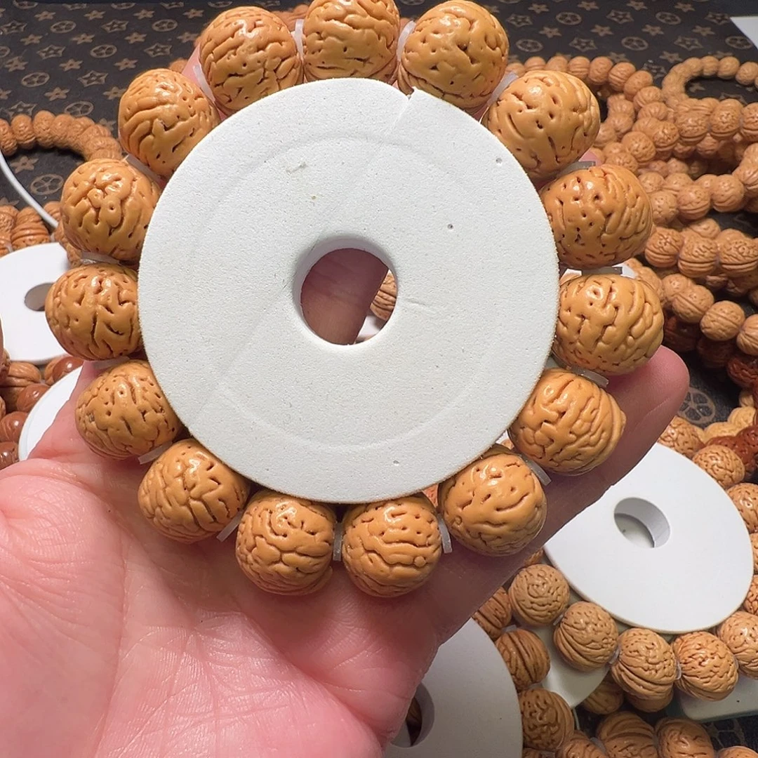 桃核手串肉纹元宝18