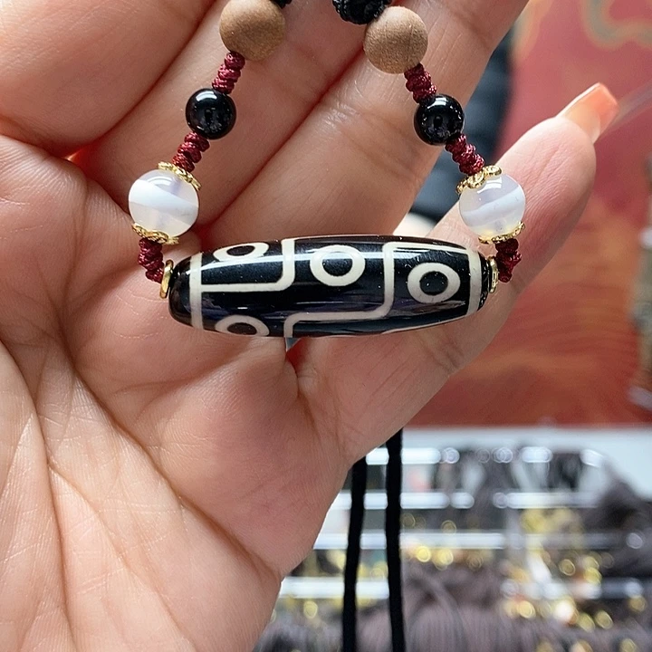 玛瑙/玉髓颈饰合金