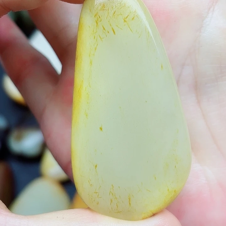 未镶嵌和田玉挂件