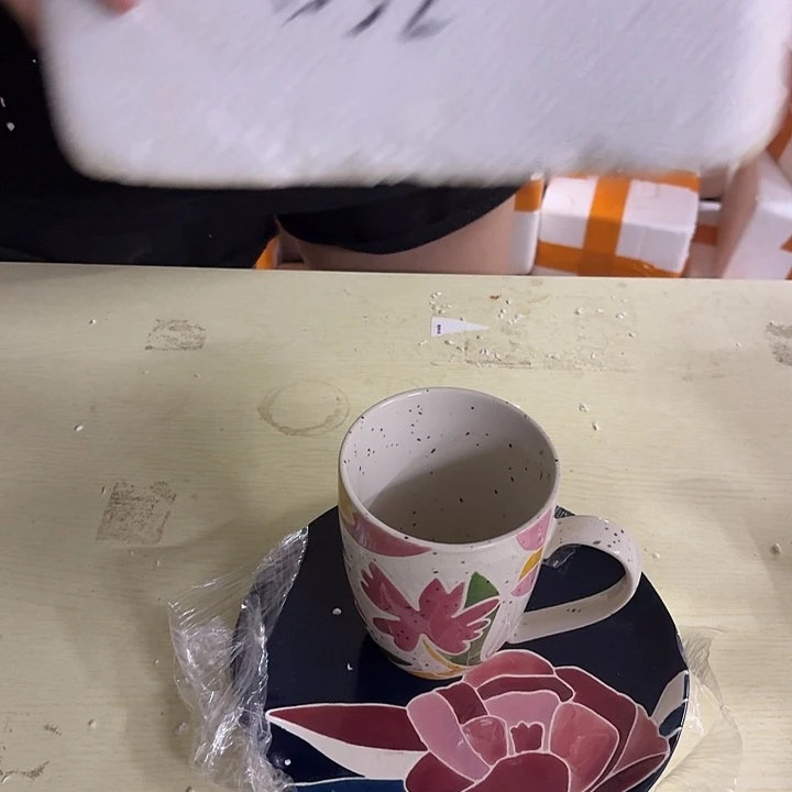 搪瓷b32哈哈哈哈哈