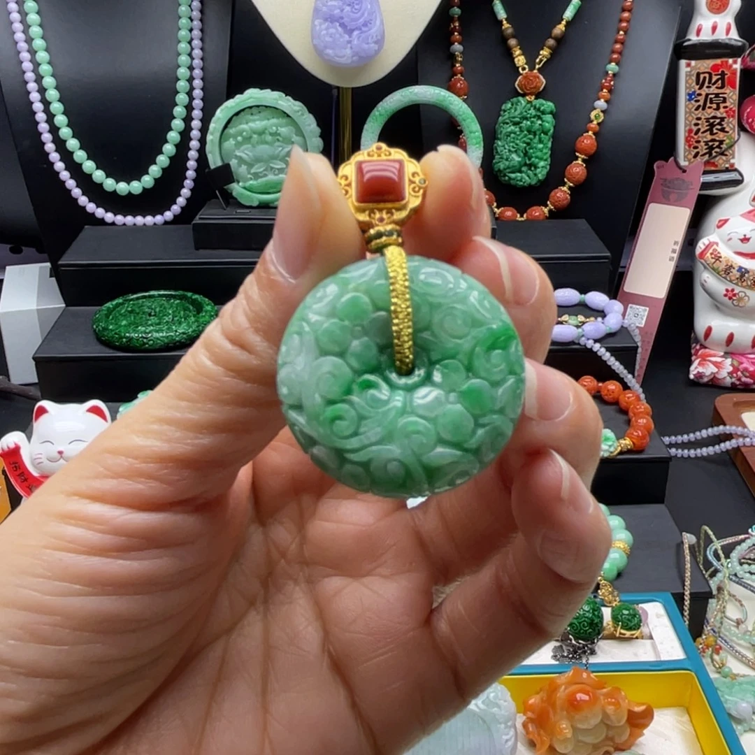 翡翠未镶嵌颈饰翡翠扣子