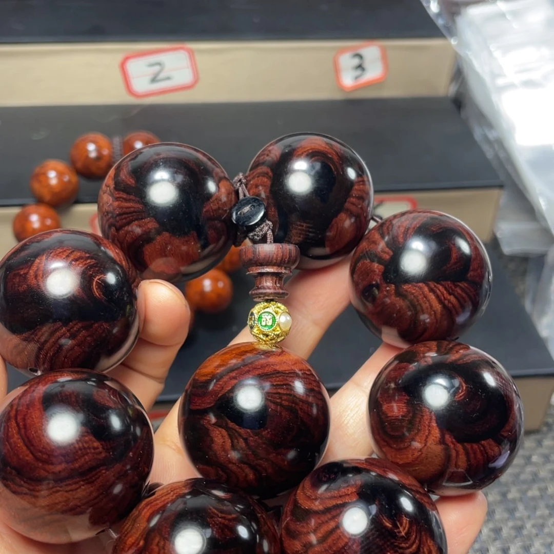 嗷****黄花梨/降香黄檀3.5蜘蛛加鬼脸